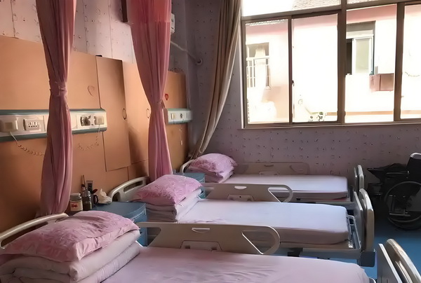 本妃很狂很张扬