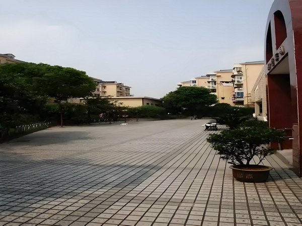 魔诀你的囚犯